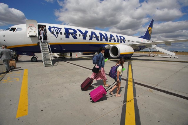 Linie Ryanair ograniczają loty do Włoch w marcu i kwietniu 2020. Z Pyrzowic latają do Bolonii i BergamoZobacz kolejne zdjęcia. Przesuwaj zdjęcia w prawo - naciśnij strzałkę lub przycisk NASTĘPNE