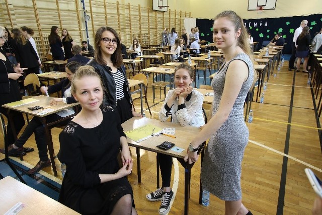 Marlena, Patrycja, Ila i Wiktoria z IV Liceum Ogólnokształcącego w Kielcach do matury z chemii podeszły z uśmiechem.