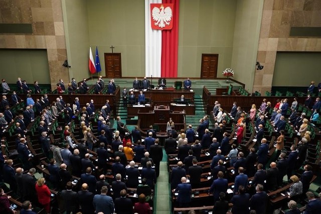 Posłowie jednogłośnie poparli uchwałę dotyczącą wojny na Ukrainie.