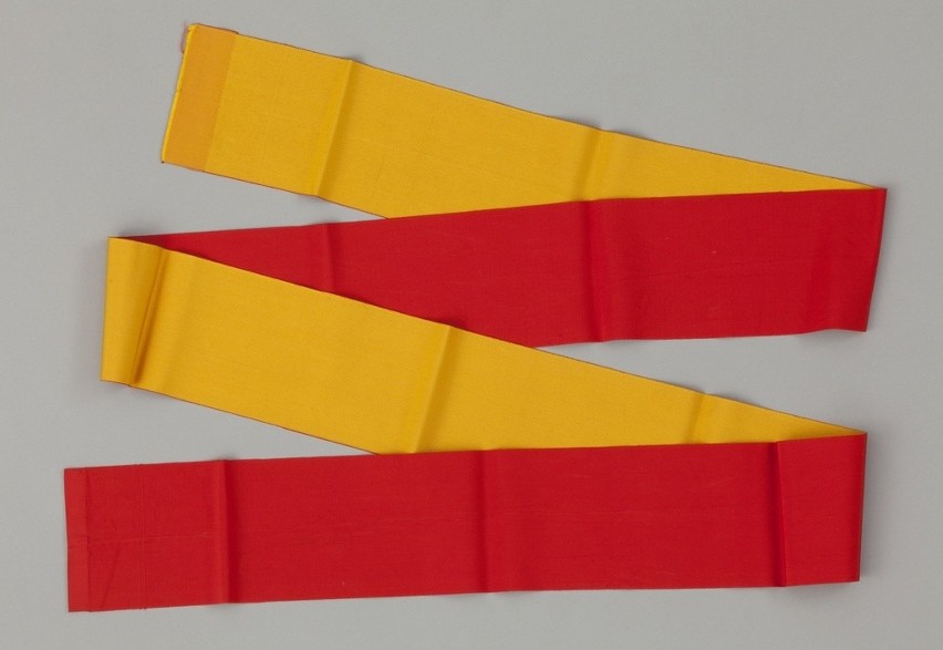 Dwukolorowy czerwono-żółty kobiecy pas obi o jednobarwnej...