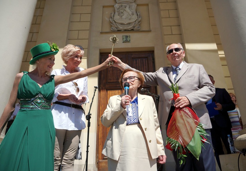 Lubelskie Dni Seniora rozpoczęte. Seniorzy przejęli klucze do miasta, będą rządzić do najbliższego piątku (ZDJĘCIA)