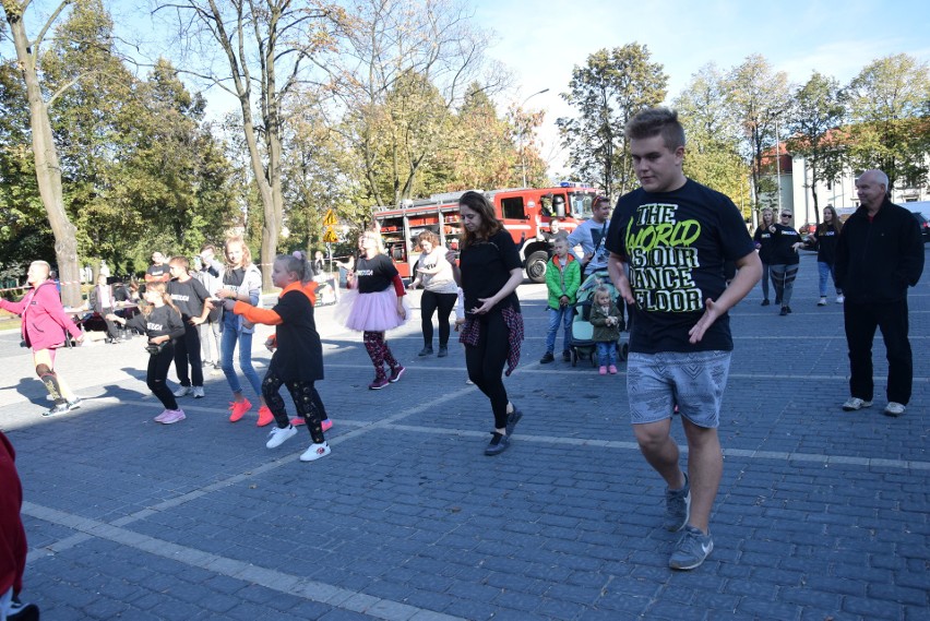 Charytatywny maraton taneczny w Zawierciu. Tańczyli w szczytnym celu FOTO