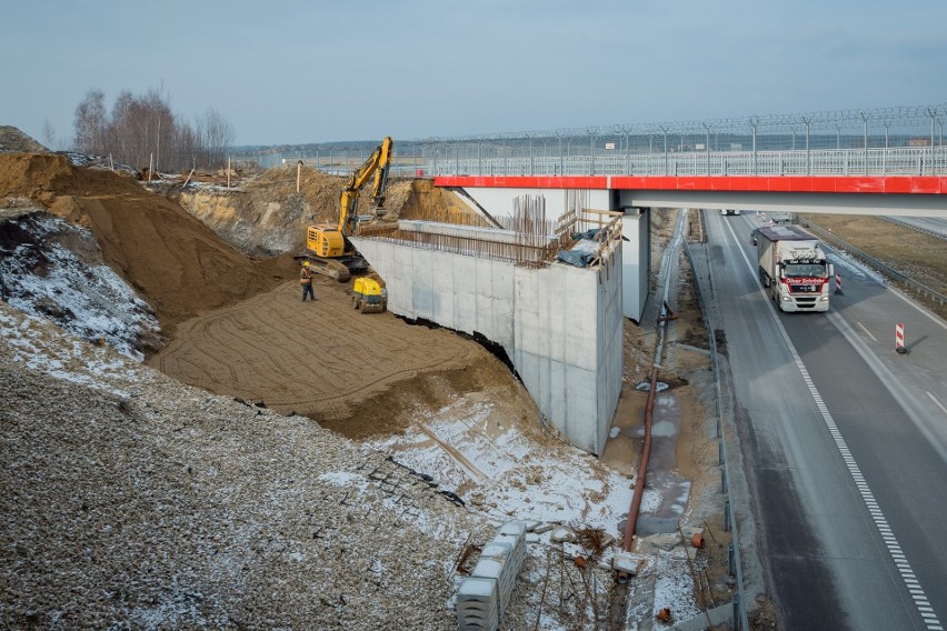 Rozpoczęła się budowa wiaduktu niedaleko stacji Pyrzowice...