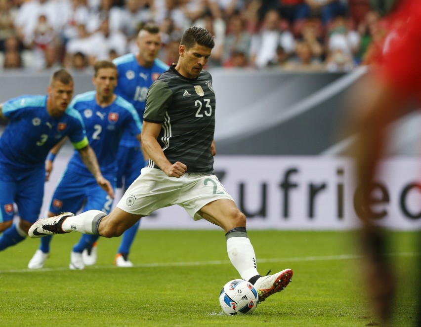 Mecz Niemcy - Słowacja poprowadzi Szymon Marciniak