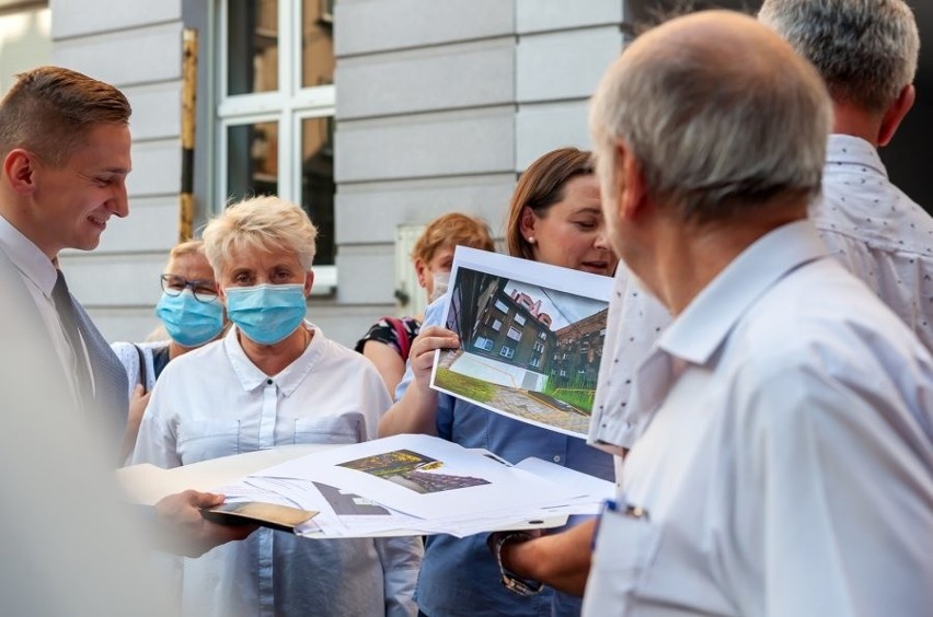 W piątek, 24 lipca odbyły się konsultacje z mieszkańcami w...