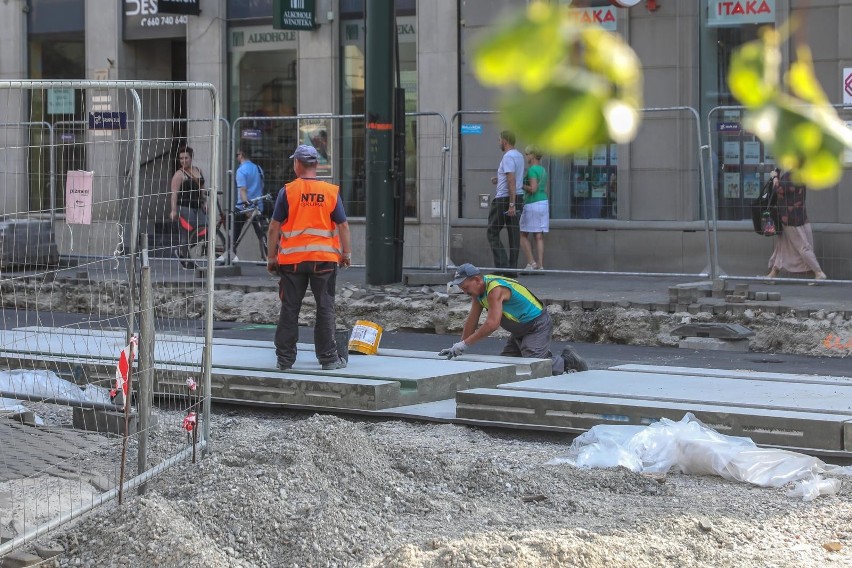 Opóźni się zakończenie prac na ul. Karmelickiej