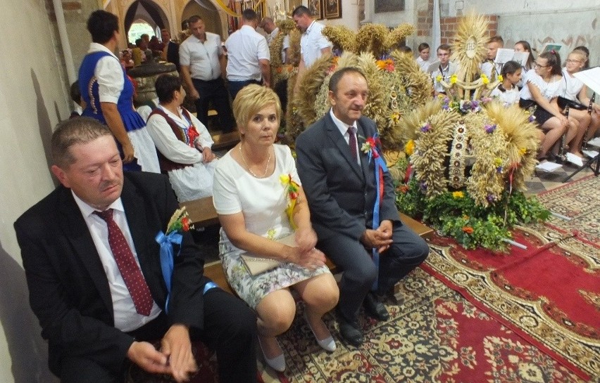 Dożynki w Bejscach... z kapryśną pogodą. Deszcz, słońce i dobra zabawa [ZDJĘCIA]