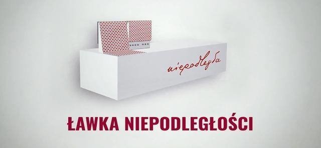 Ławka Niepodległości na placu Litewskim na ostatnią chwilę