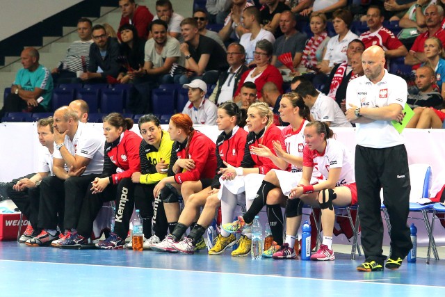 Kim Rasmussen (pierwszy z prawej) jest zadowolony z postawy swojego zespołu w defensywie.