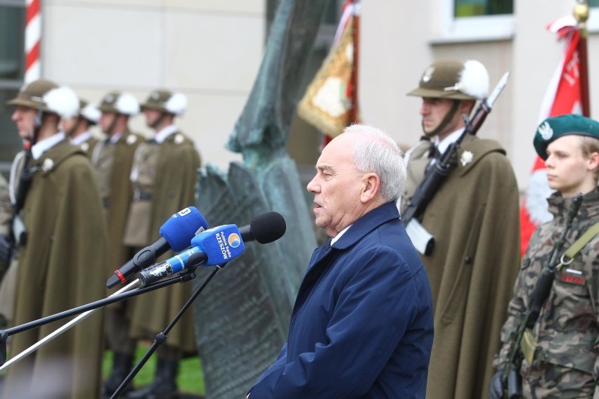 Uroczystości upamiętniające 9. rocznicę katastrofy w...