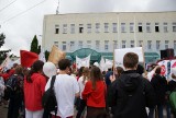 Gimnazjaliści w Czerwonaku demonstrowali: Stop wulgaryzmom! [ZDJĘCIA]