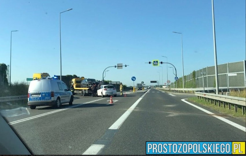 Trasa z Krapkowic do Opola była zablokowana, auta skierowano...