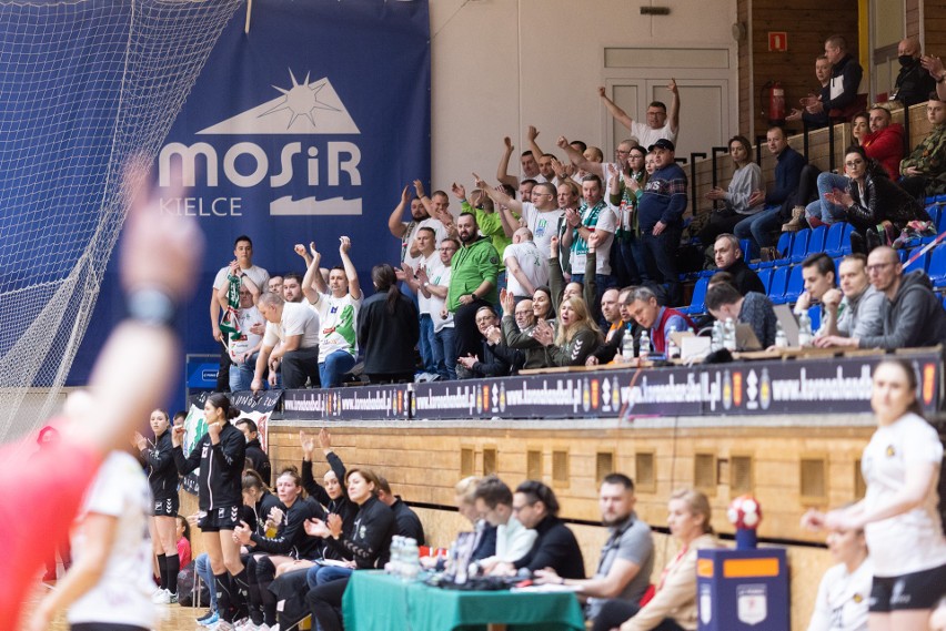 Problemów nie było. Okazałe zwycięstwo szczypiornistek MKS FunFloor Perła Lublin w Kielcach z Koroną Handball