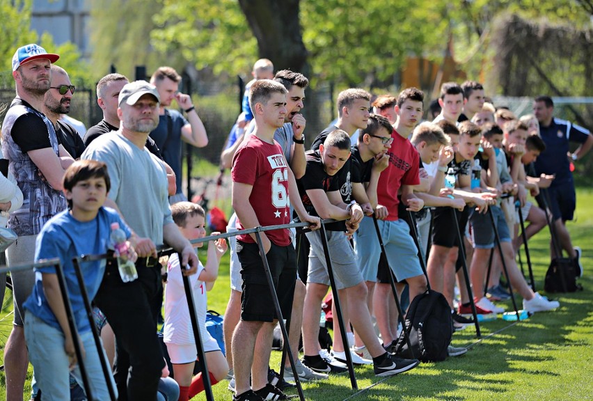 Centralna Liga Juniorów: wierni kibice Wisły Kraków na hitowym meczu z Legią Warszawa [ZDJĘCIA]