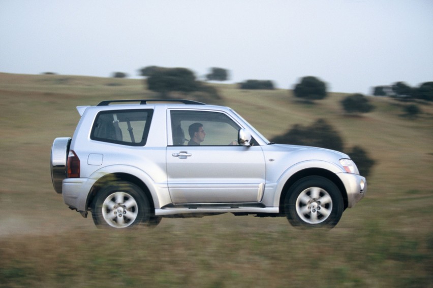 Mitsubishi Pajero (2003-2006)Fot: Mitsubishi