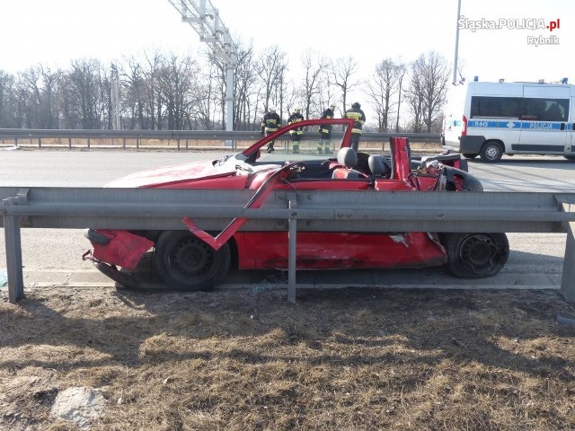 Jedna osoba nie żyje, a dwie zostały ranne. To bilans wczorajszego wypadku na autostradzie A1 w Bełku