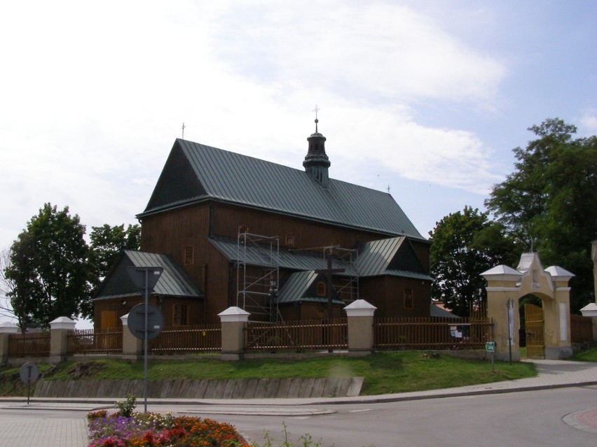 Kościół pw. Wszystkich Świętych w Dąbrowie Tarnowskiej