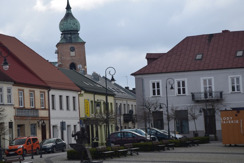 Sieradz w niedzielne przedpołudnie