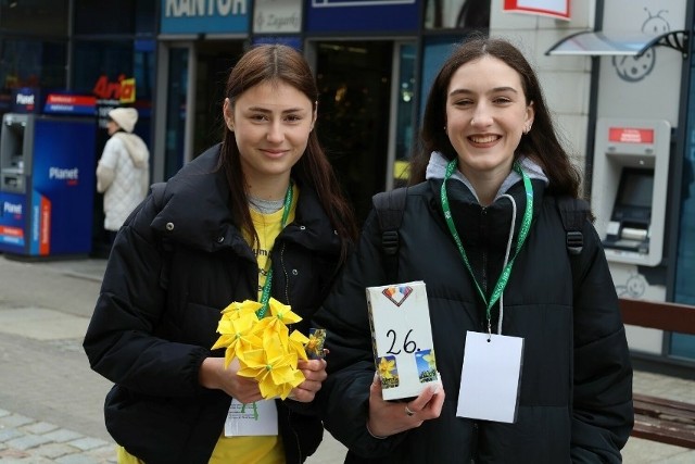 To 14. już kwesta uliczna prowadzona przez młodych wolontariuszy w Szczecinku.