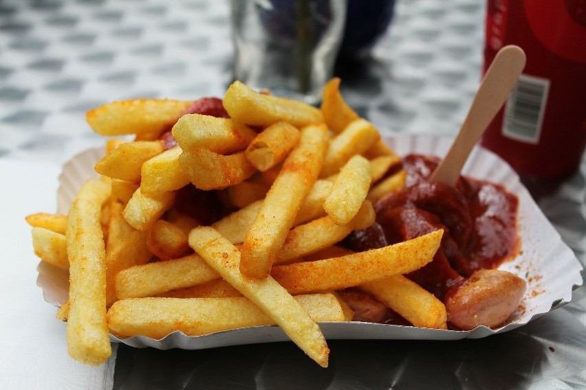 Takie są skutki częstego jedzenia fast foodów....