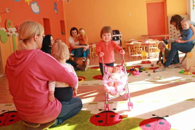 W żłobku "Biedroneczka" w Redzikowie opiekę znalazło 22 dzieci.