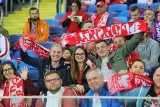 Polska - Włochy: Zdjęcia kibiców na Stadionie Śląskim. Życie kibica nie jest tanie, ale fani znów przyszli na mecz