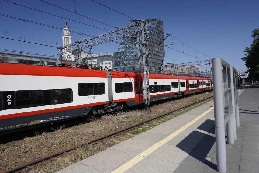 Kursy w ramach kolei metropolitalnej będą obsługiwane przez...