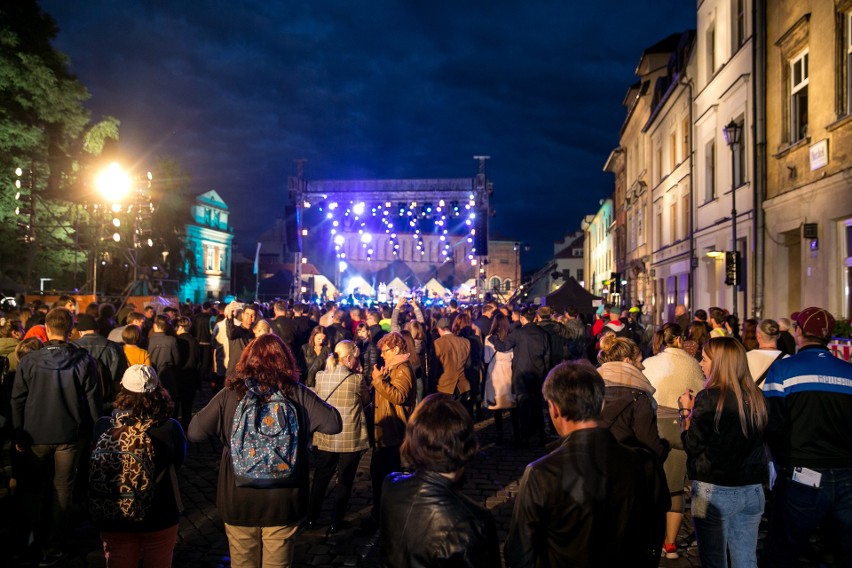 Szalom na Szerokiej przyciągnął tłumy krakowian. Zobacz jak bawili się na finale Festiwalu Kultury Żydowskiej