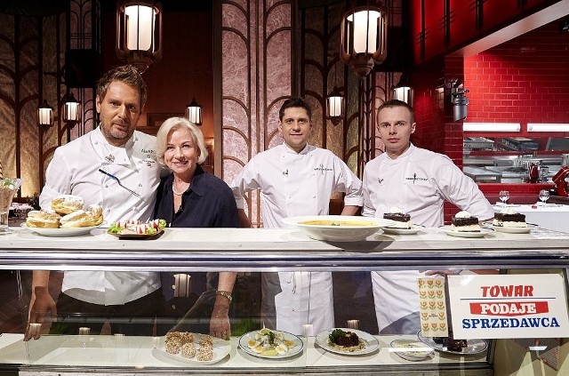 "Hell's Kitchen"W Piekielnej Kuchni kolejna porcja ogromnych emocji. Tym razem zawita w niej aktorka, która raczej nie przebiera w słowach i znana jest z tego, że mówi to, co myśli. W jaki sposób oceni dania uczestników? czytaj więcejEmisja: Polsat. godz. 20:05