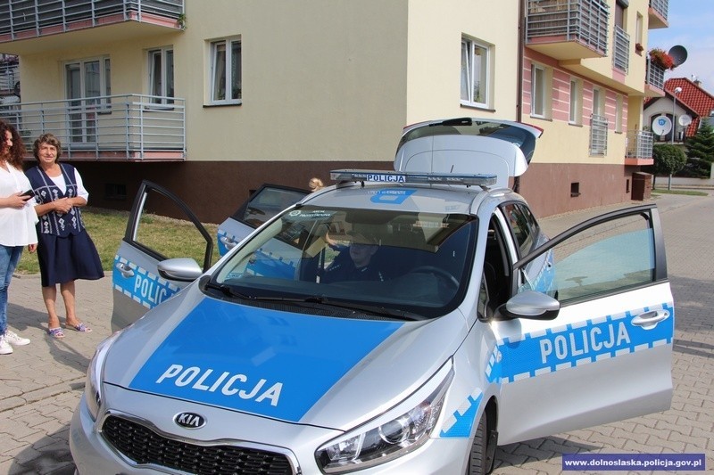 Na jeden dzień został policjantem. Dolnośląscy policjanci spełnili marzenie Wiktora