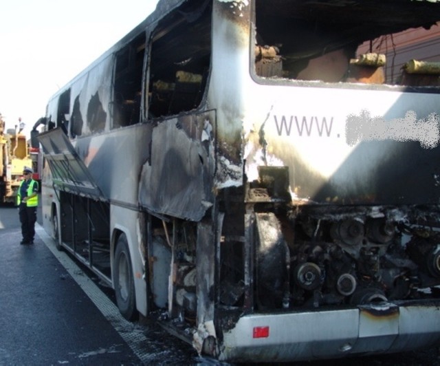 Autokar PSK Chełm zapalił się na autostradzie A1