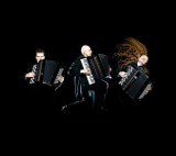 Nietuzinkowe trio akordeonowe wystąpi w Łebie 