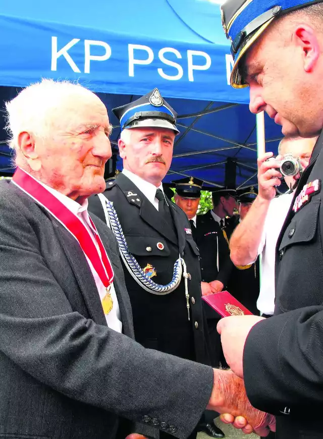 Jan Burkat został odznaczony Złotym Znakiem Związku OSP RP