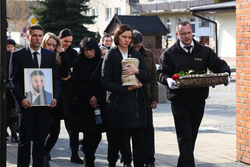 Pogrzeb Piotra Kijanki w Mielcu. Rodzina i bliscy pożegnali...