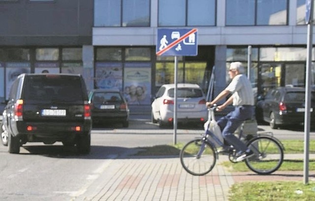 Teraz pozostaje urzędnikom szybko wziąć się do roboty - żeby na tym skrzyżowaniu ktoś wkrótce nie zginął.