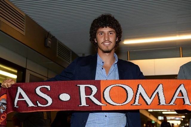 Salih Ucan podpisał kontrakt z Romą