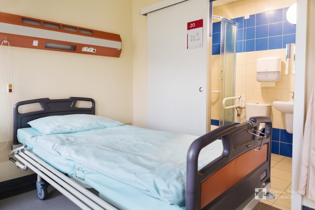 Szpital w Żorach ma 27 łóżek na oddziale covidowym i 4 na intensywnej terapii dla pacjentów z koronawirusem
