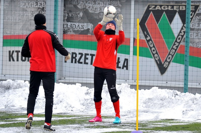 Sosnowiec: II-ligowe Zagłębie odbyło w środę pierwszy trening po przerwie [ZDJĘCIA i WIDEO]