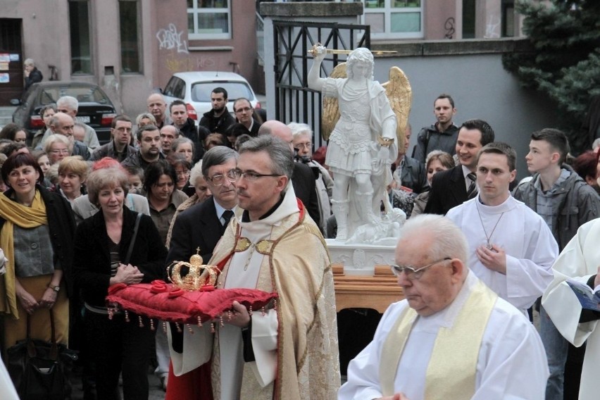 Parafia pod wezwaniem Opieki św. Józefa we Wrocławiu,...