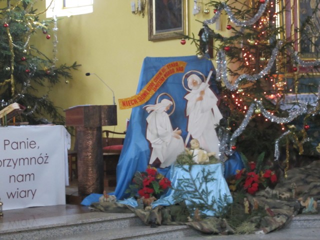 Szopka w kościele pw. św. Jana Chrzciciela w Brzykowie.