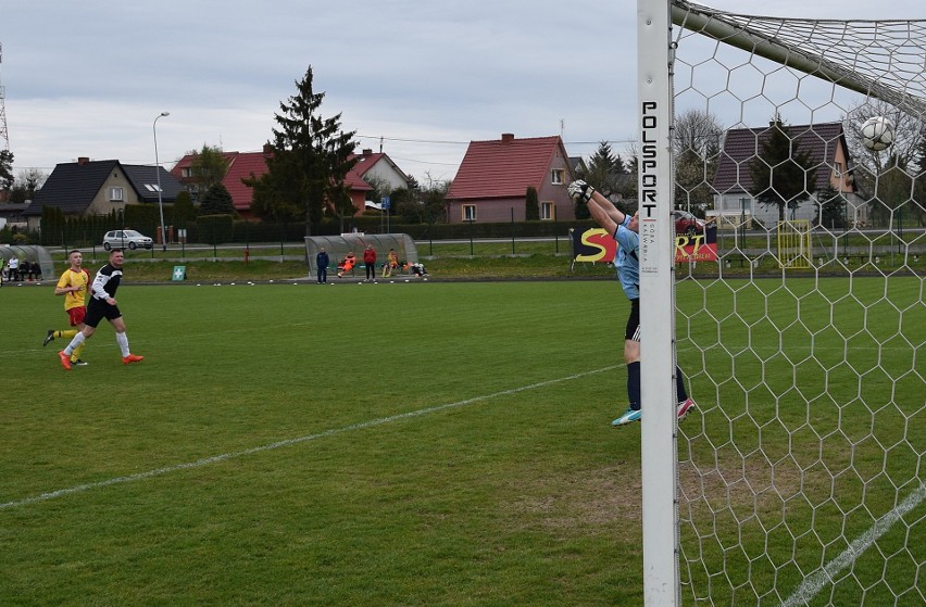 Start Miastko - Czarni Czarne 5:0 (wideo, zdjęcia)