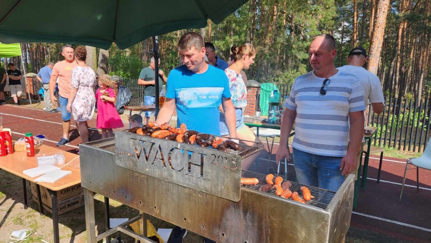 Piknik wiejski w Wachu w gminie Kadzidło. Zobaczcie co się działo. Impreza odbyła się w niedzielę 20 sierpnia 2023. Zdjęcia