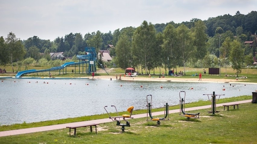 Zalew i kąpielisko na terenie Gminnego Ośrodka Sporu i...