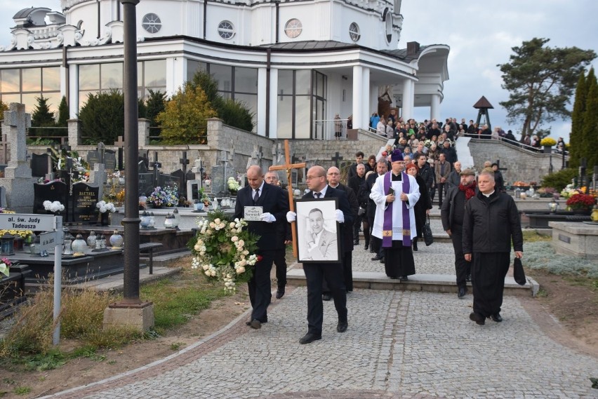 W sobotę w Białymstoku odbył się pogrzeb Bogdana Sawickiego....