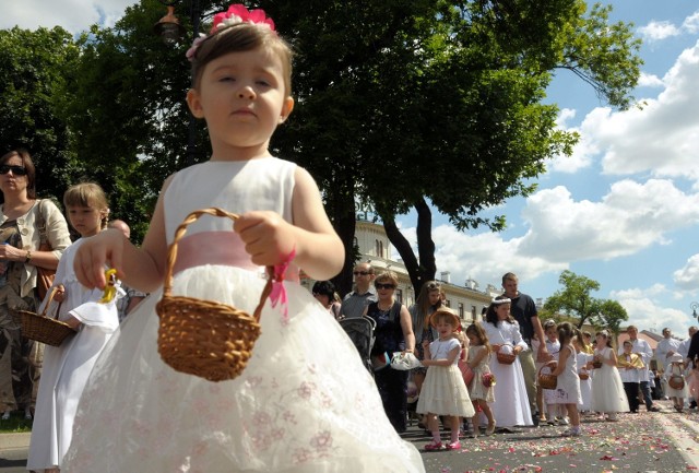 Większość lubelskich procesji przejdzie ulicami między godz. 10 a 13