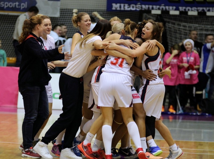 Sensacja! Basket Gdynia wygrał z mistrzyniami Polski! [ZDJĘCIA]