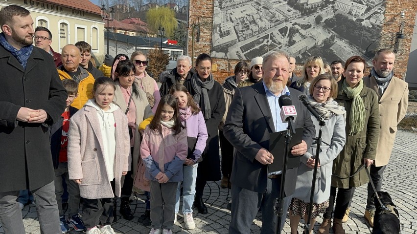 Wojciech Woźniczka, kandydat na burmistrza Bochni: "Cel jest jeden: rozwój miasta, żeby sprawy poszły do przodu". Zobacz wideo