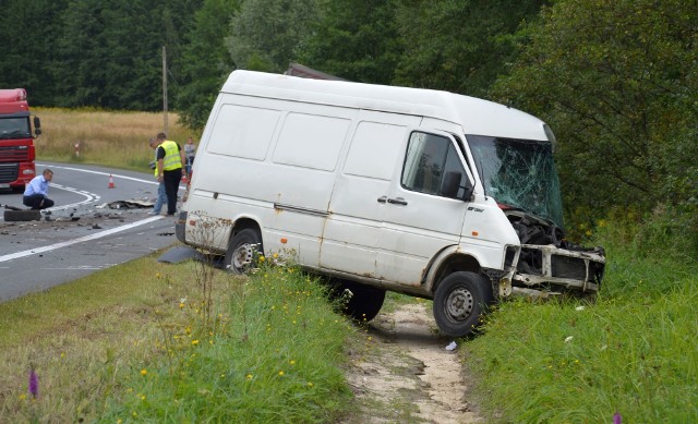 Samochód ciężarowy daf na węgierskich tablicach rejestracyjnych jechał od strony Lublina prawdopodobnie w kierunku swojego kraju