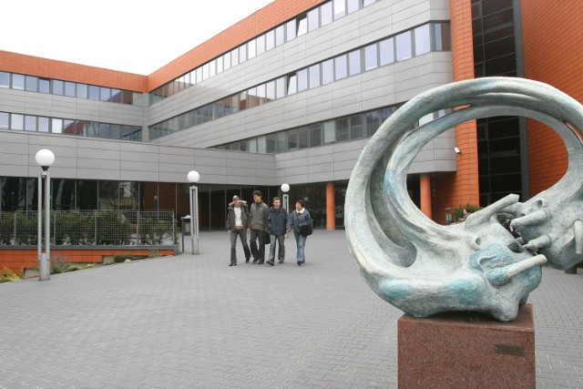 Uniwersytet Łódzki ma 67 lat. Na zdjęciu Wydział Zarządzania.