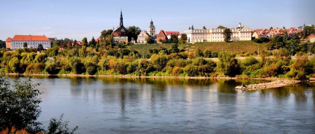 Sandomierz to miasto o niezwykle bogatej historii, uznawane za jedno z najpiękniejszych w Polsce.